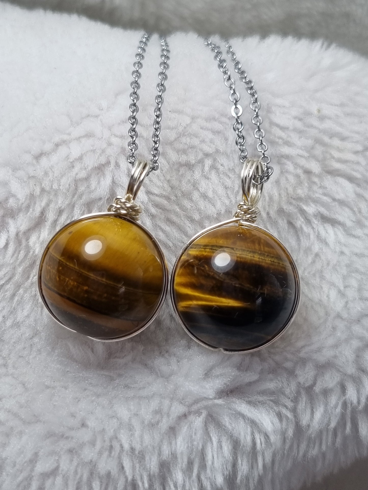 Tiger Eye Crystal 20mm Bead Necklace